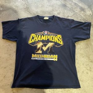 1997 vintage Michigan rose bowl Championship t-shirt